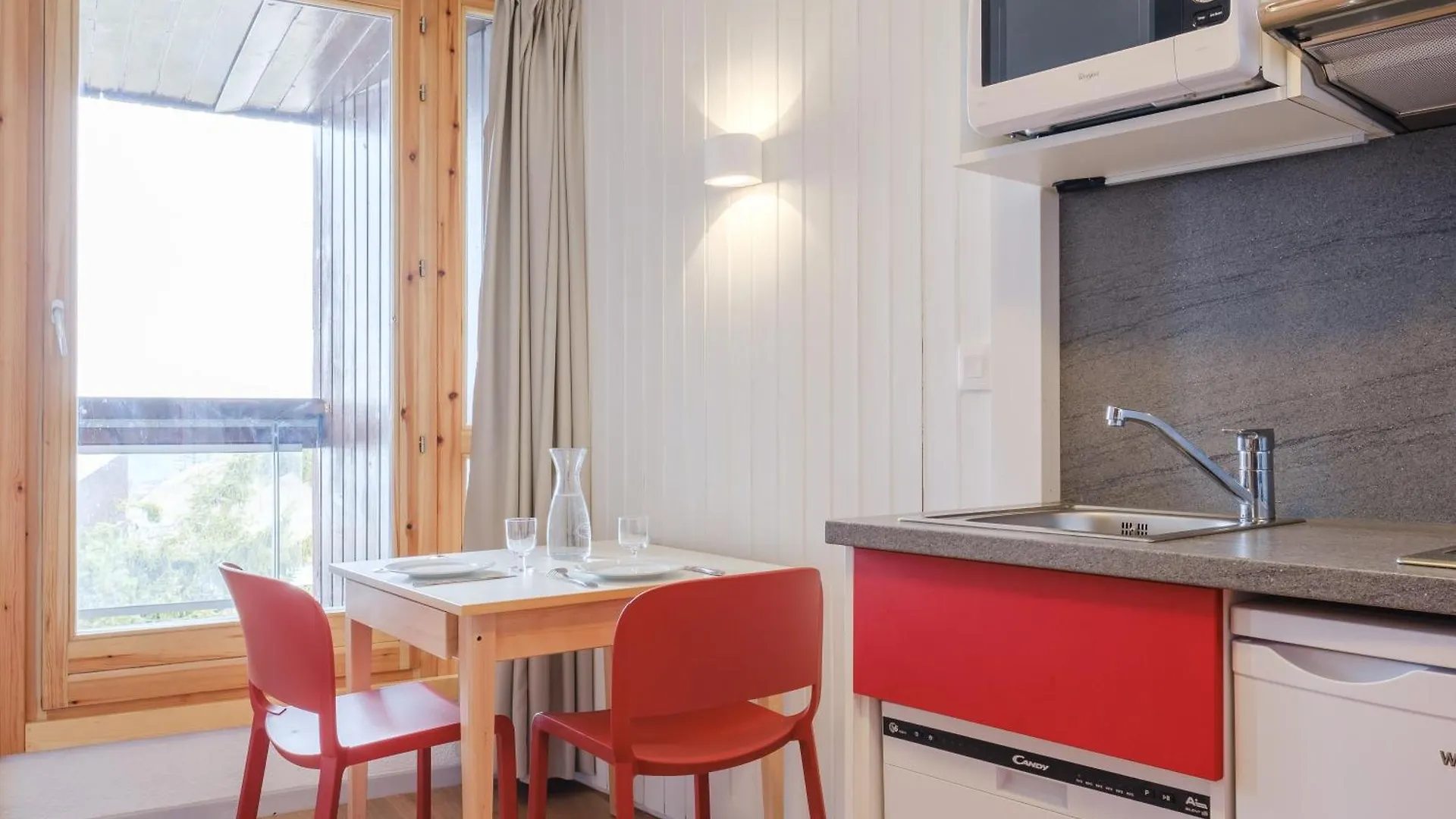 Travelski Home Select - Residence Les Lys Saint-Martin-de-Belleville 0*,